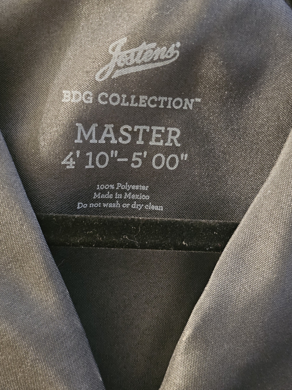 Black Jostens' BDG Collection Master's Graduation Cap and Gown - Picture 6 of 9